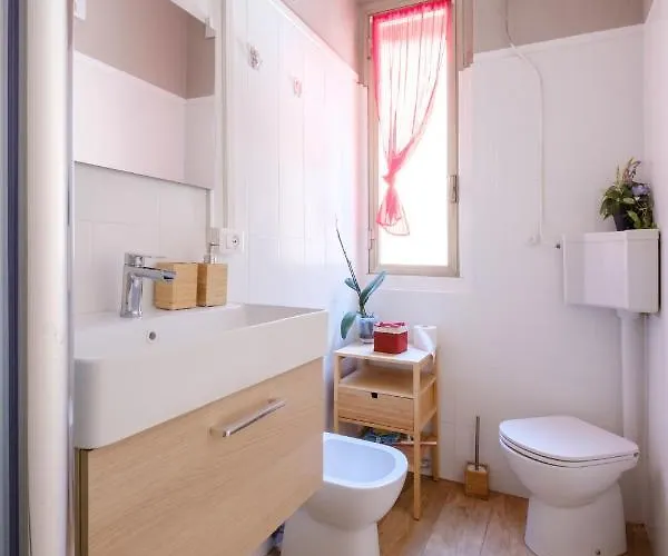 Arpa Station B&B 볼로냐